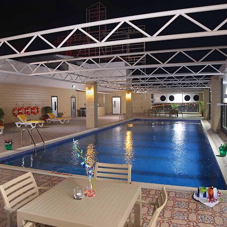 Park Regis Lotus Hotel Manama Eksteriør bilde