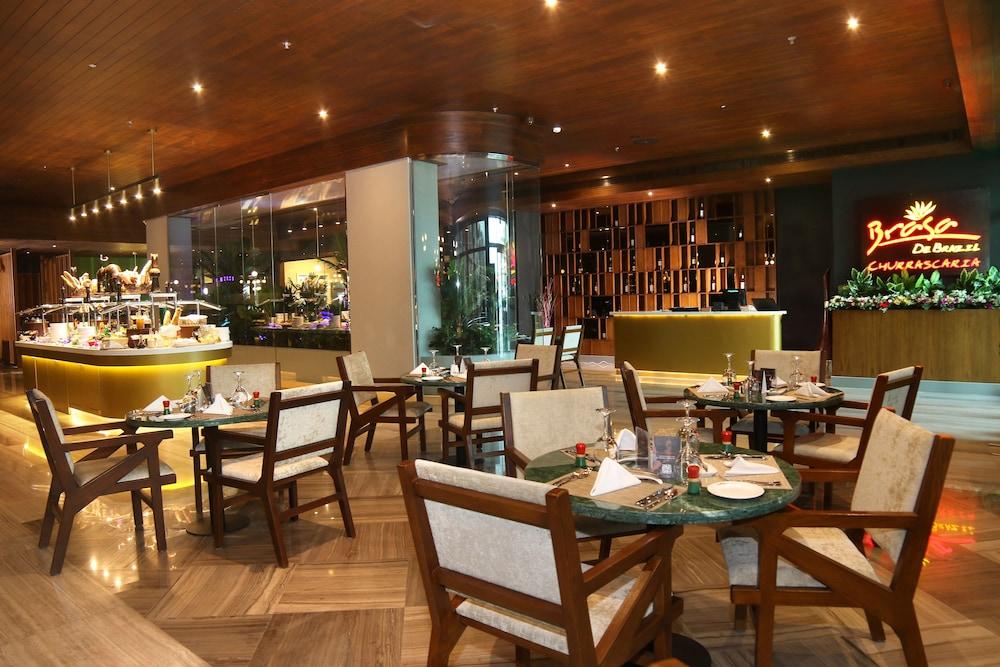 Park Regis Lotus Hotel Manama Eksteriør bilde