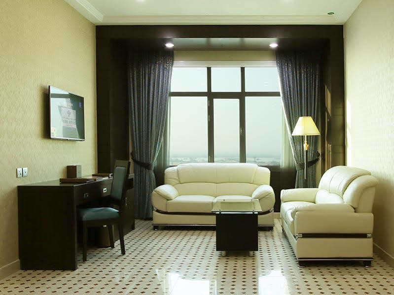 Park Regis Lotus Hotel Manama Eksteriør bilde