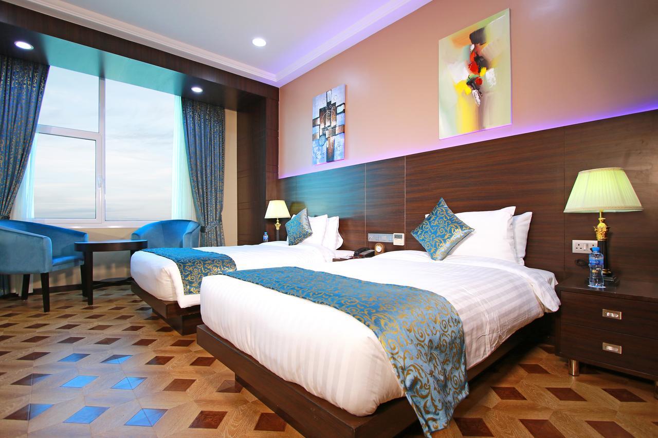 Park Regis Lotus Hotel Manama Eksteriør bilde
